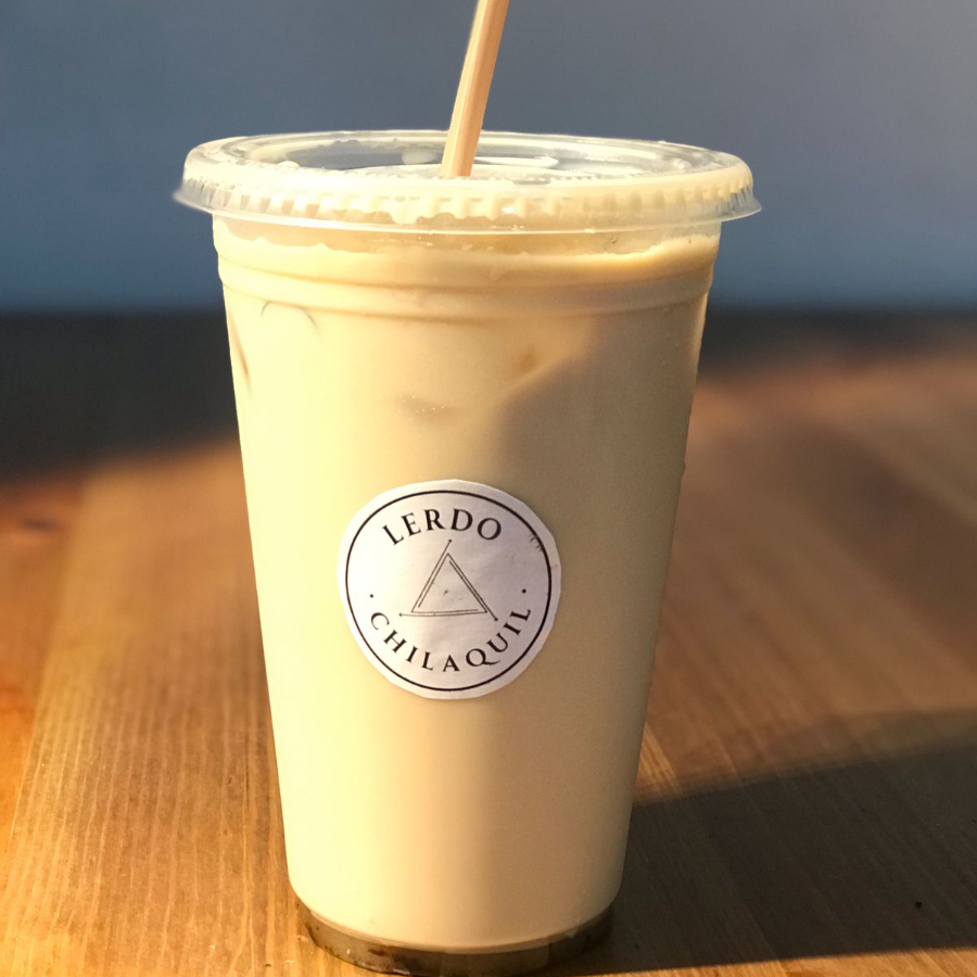 Latte Vainilla en las Rocas 16 Onzas (Grande)