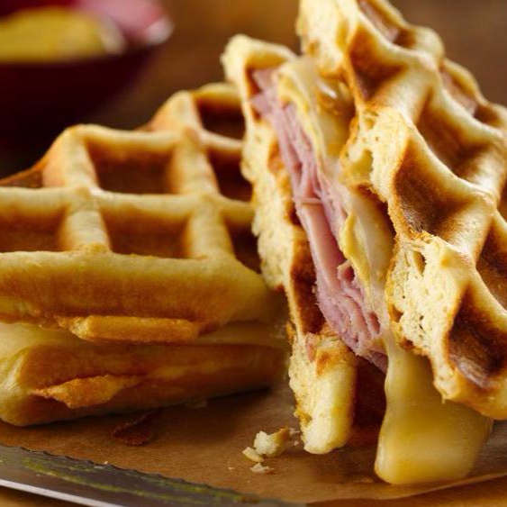 Waffle Salado Parrillero