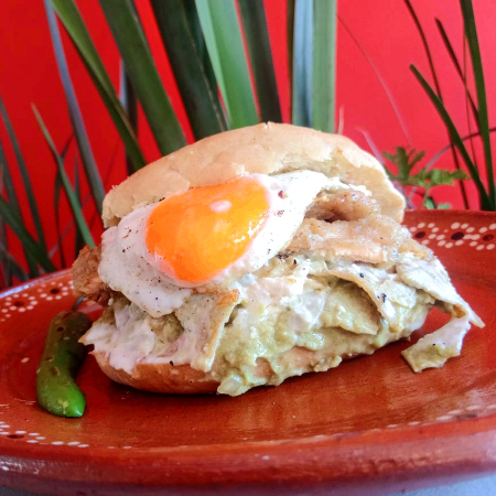 GUAJOLOTA MONSTER