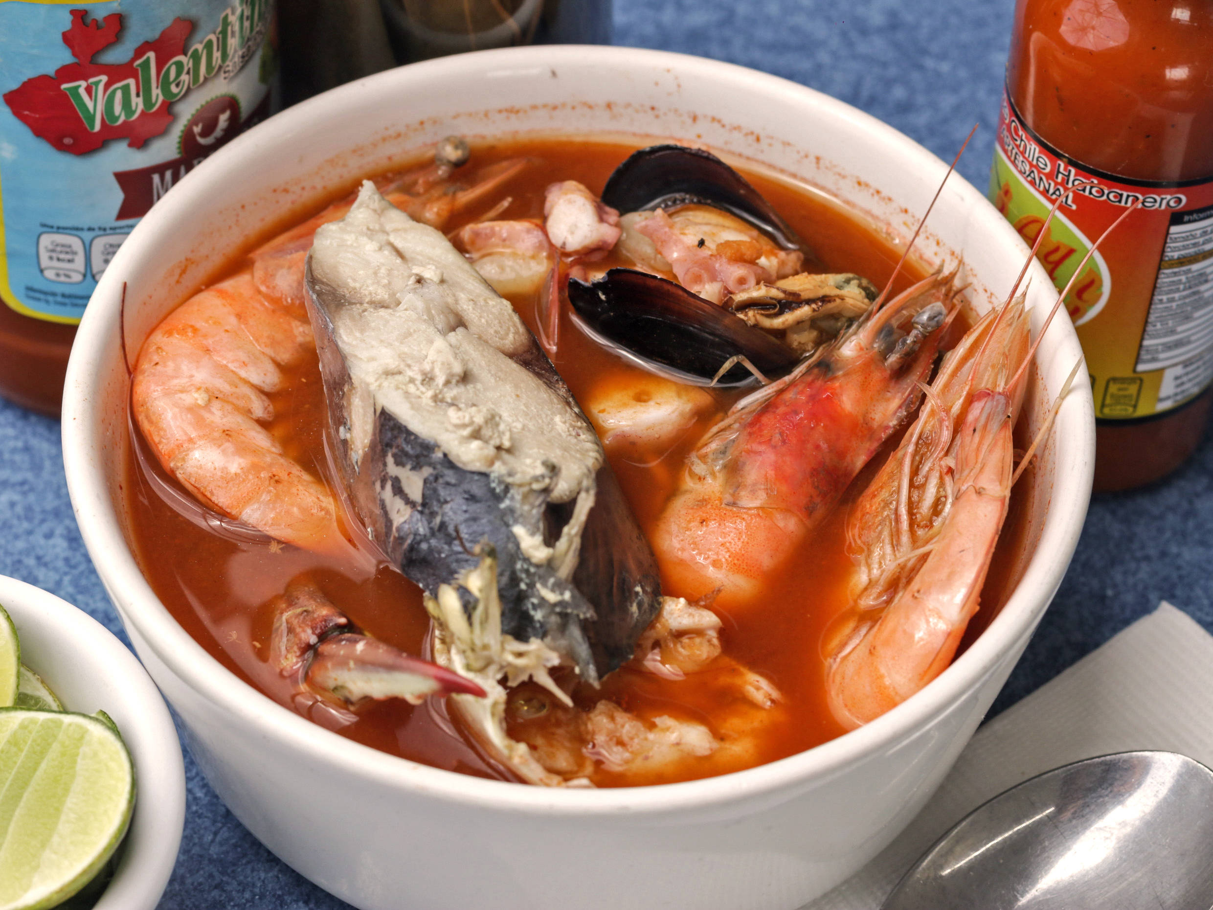 CALDO DE PESCADO