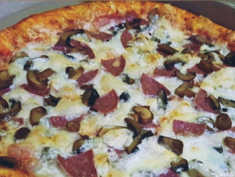 2 PIZZAS GRANDES ITALIANAS