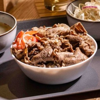 Gyudon chico de res