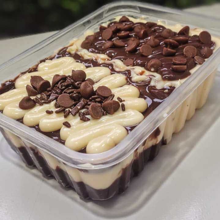 Pavê de 500ml, melhor combinação de dois sabores deliciosos: chocolate + ninho.