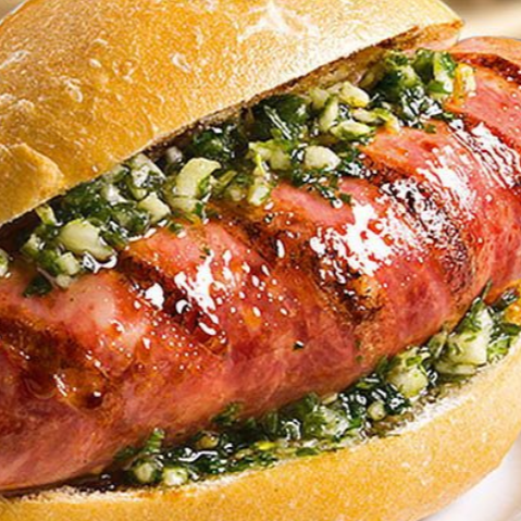 Choripán con Papas al Hilo