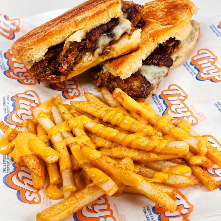 Sándwich Tico Smoke