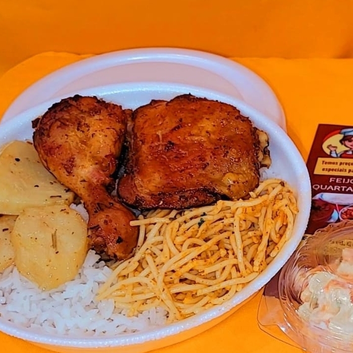 Acompanha : Arroz Branco, Feijão Carioca, Batata gratinada, Macarrão e salada!