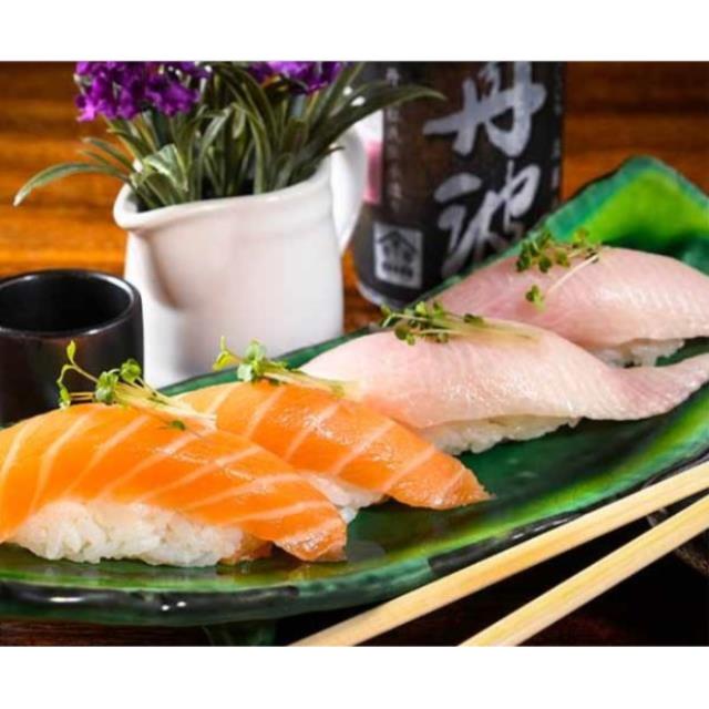 NIGIRIS SALMÓN BELLY