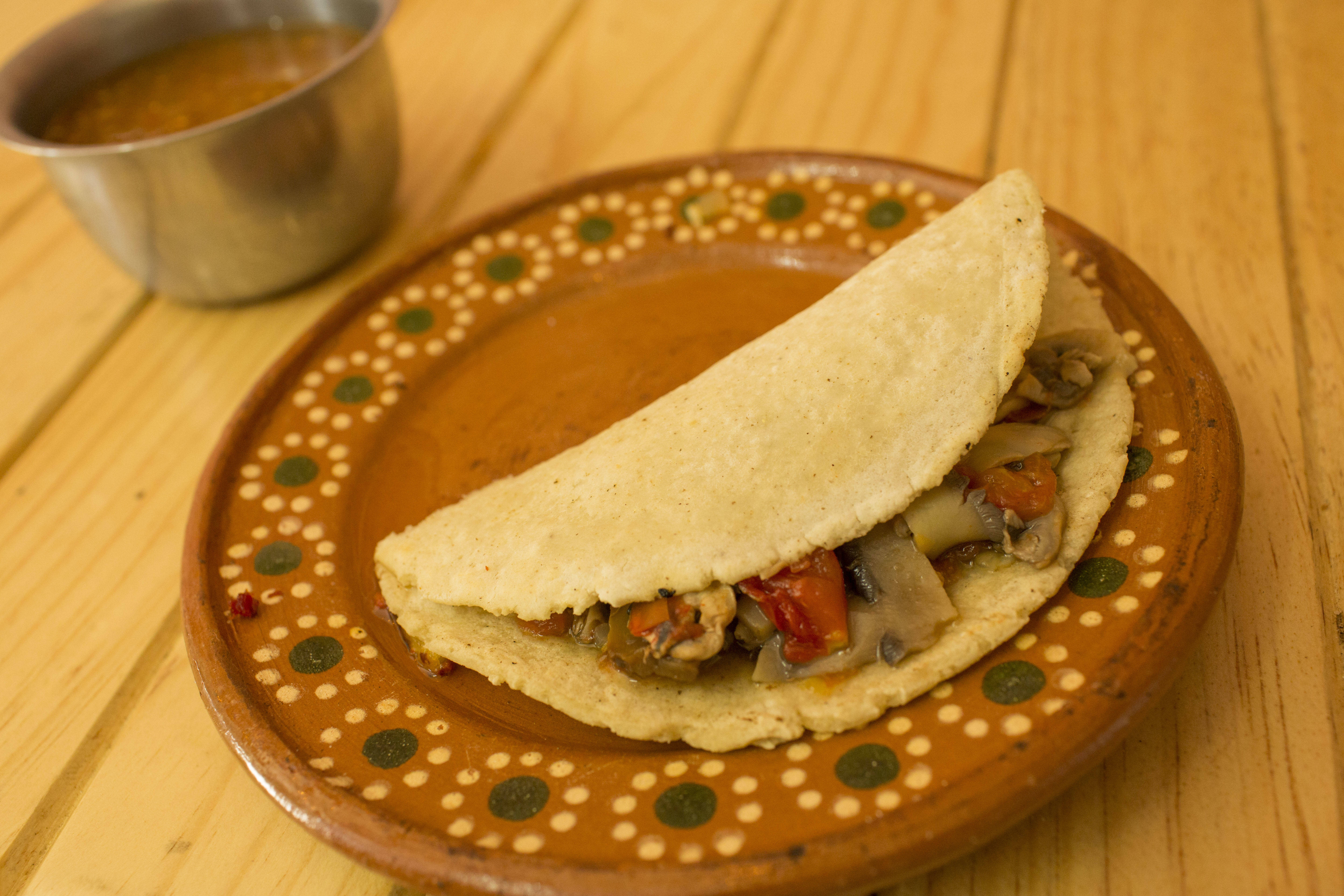 Taco de Champiñones con Queso