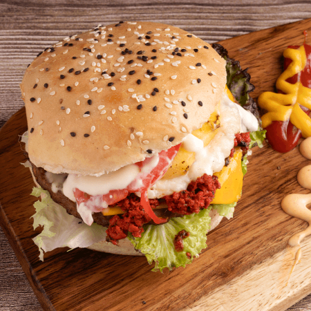 Hamburguesa Extra Tocino, Longaniza y Jamón