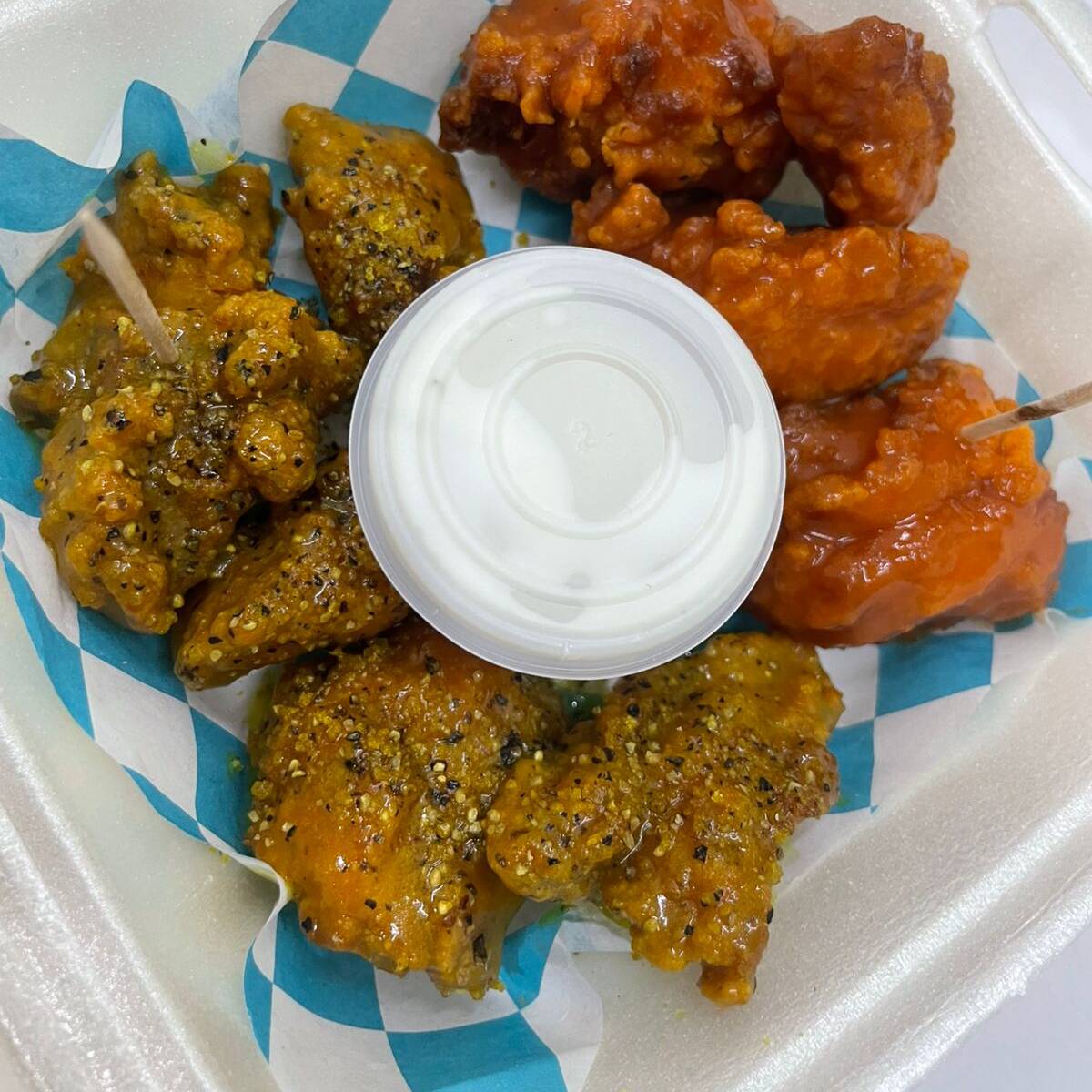 BONELESS BUFALO X 12