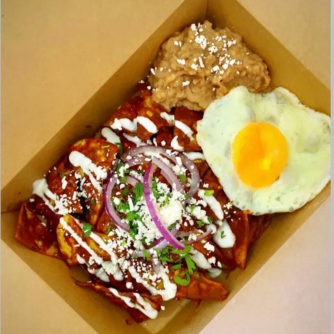 Chilaquiles Enmolados