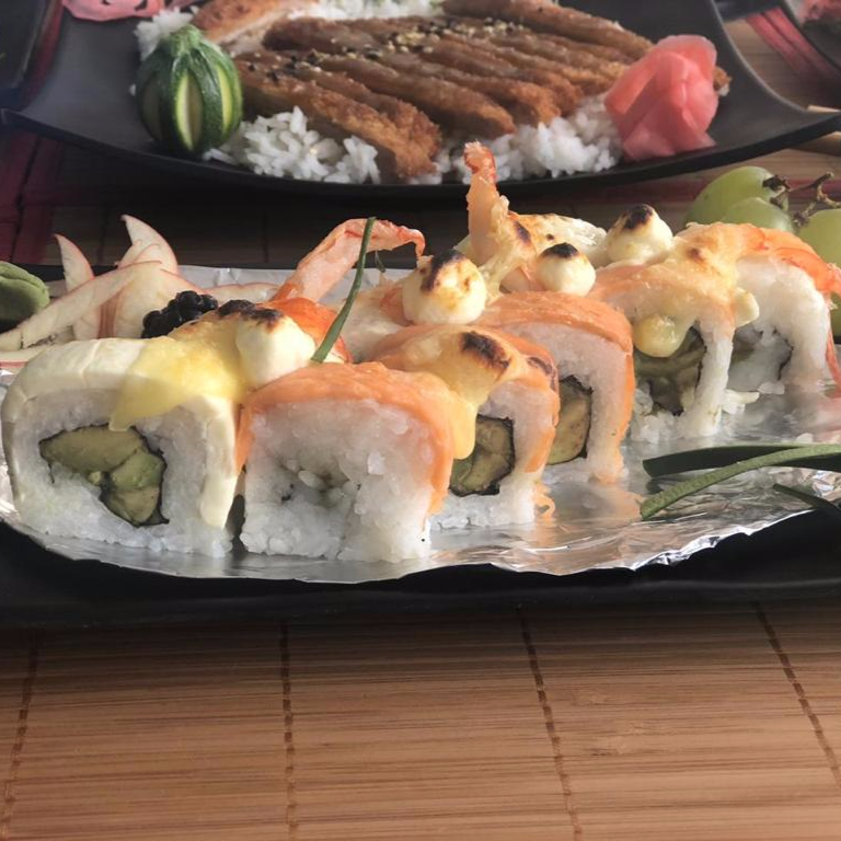 Queen Roll