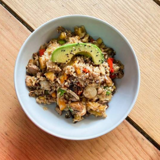 Yakimeshi con Proteína