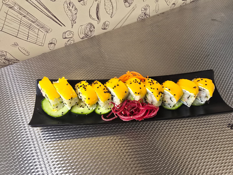 MANGO ROLL