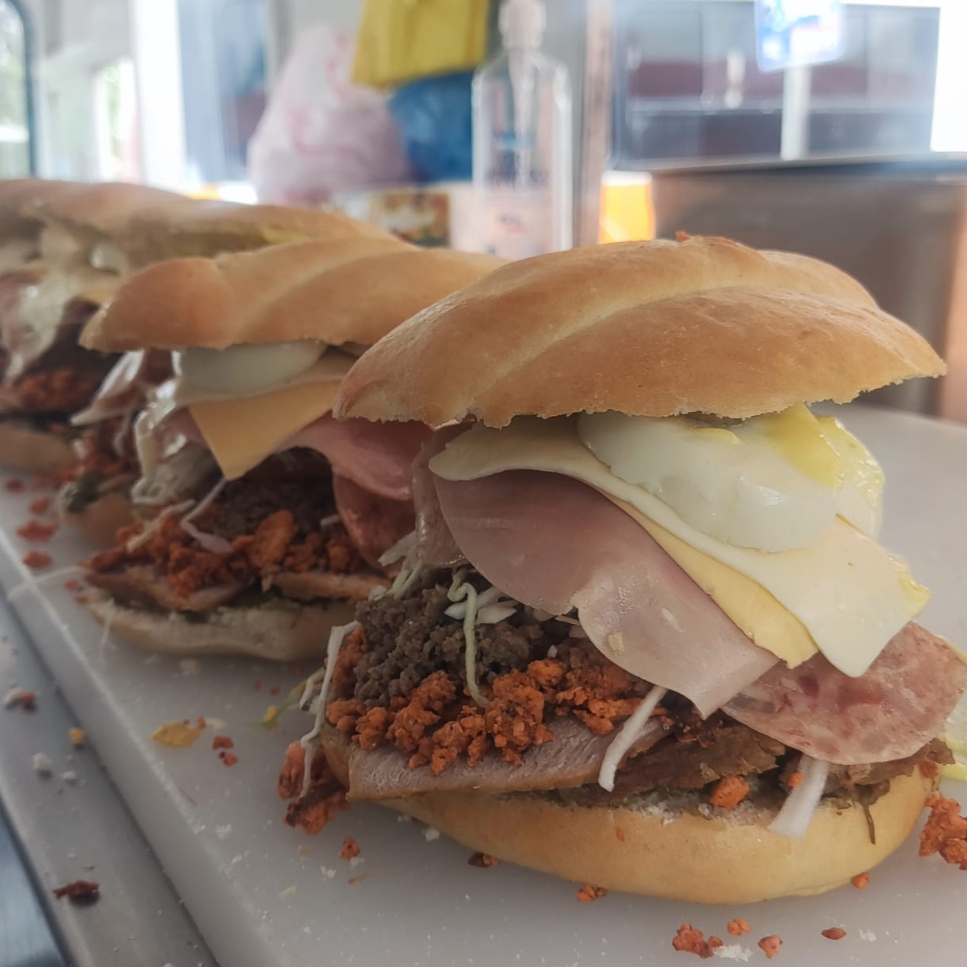 Combo "El Rompe Dietas"