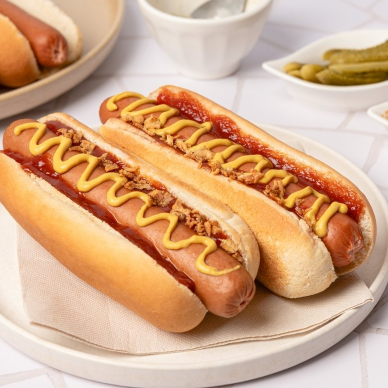 HOT DOG CON PAN SENCILLO CON PAPAS