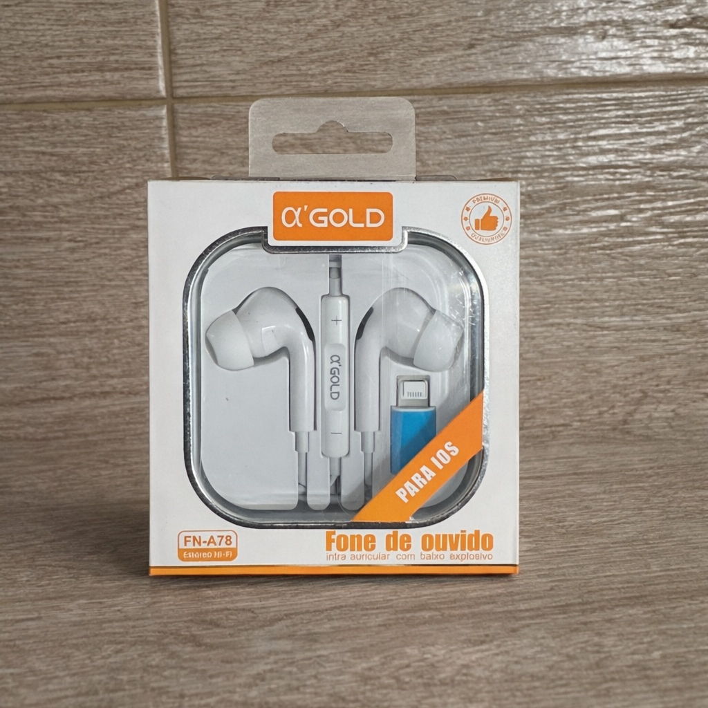 Com cabo - > Não é Bluetooth <