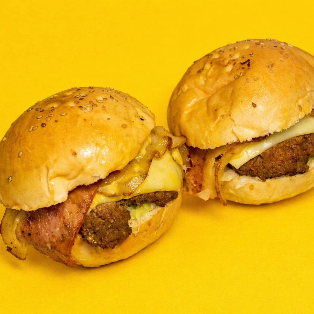 2 Mini Burgers