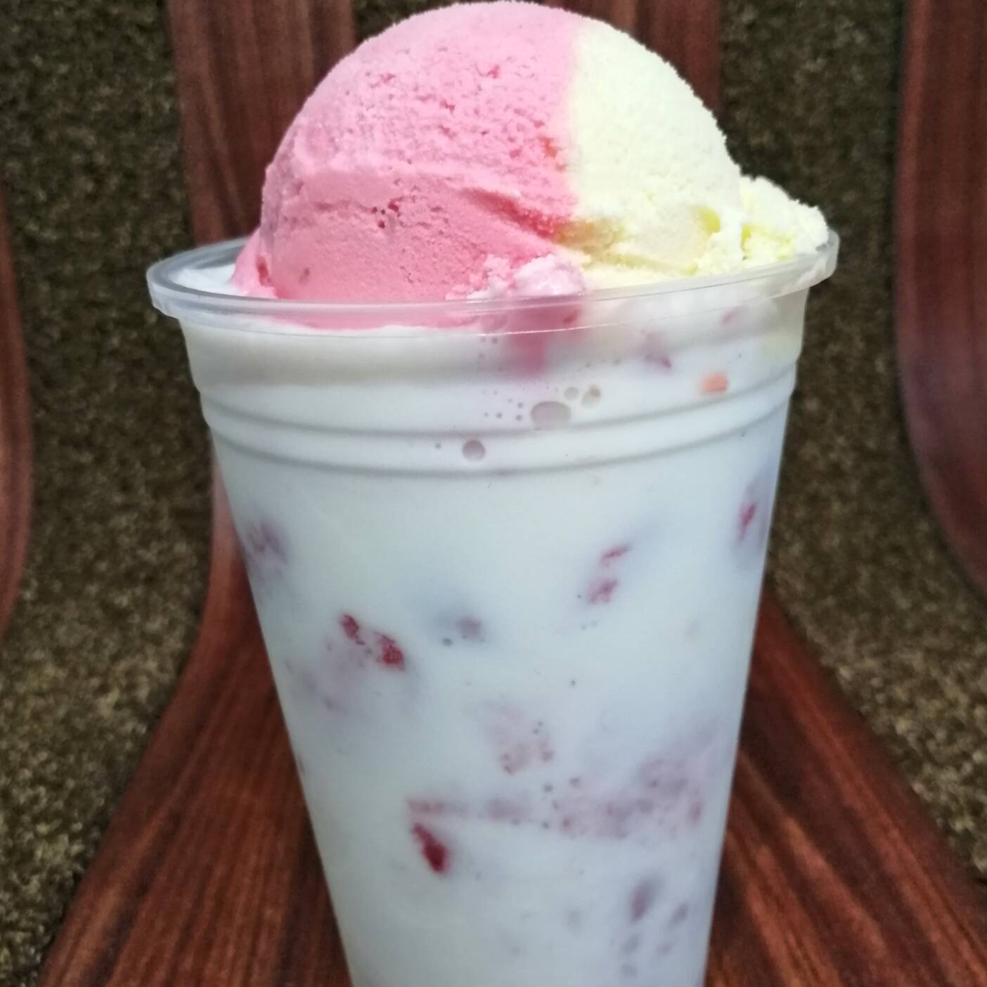 Fresas con Crema y Nieve