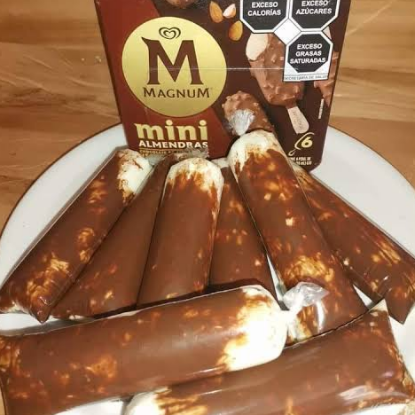 Bollo Magnum/Almendras