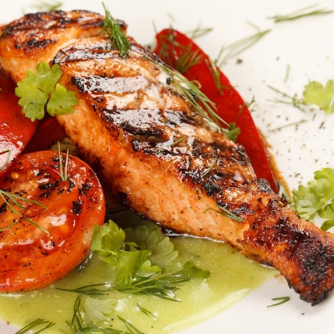 PESCADO AL MOJO DE AJO