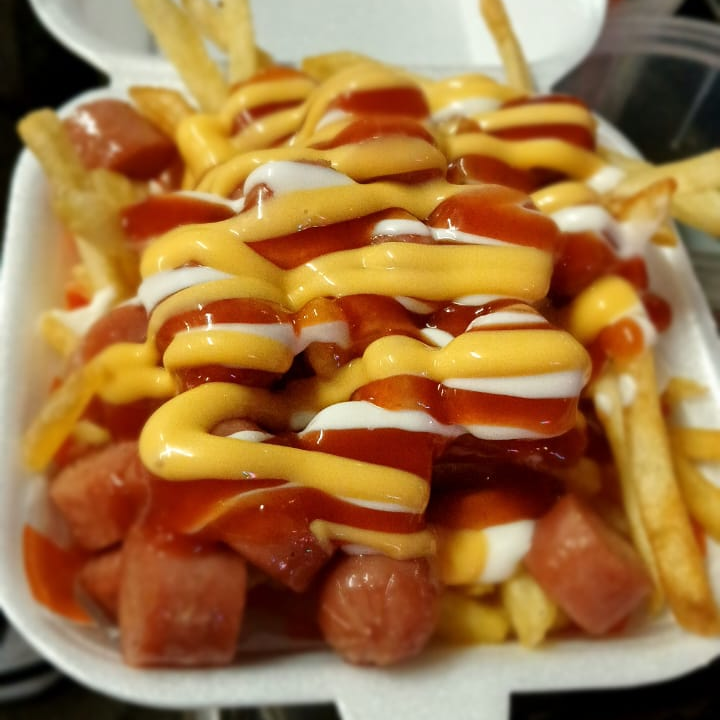 Salchipapas Personal