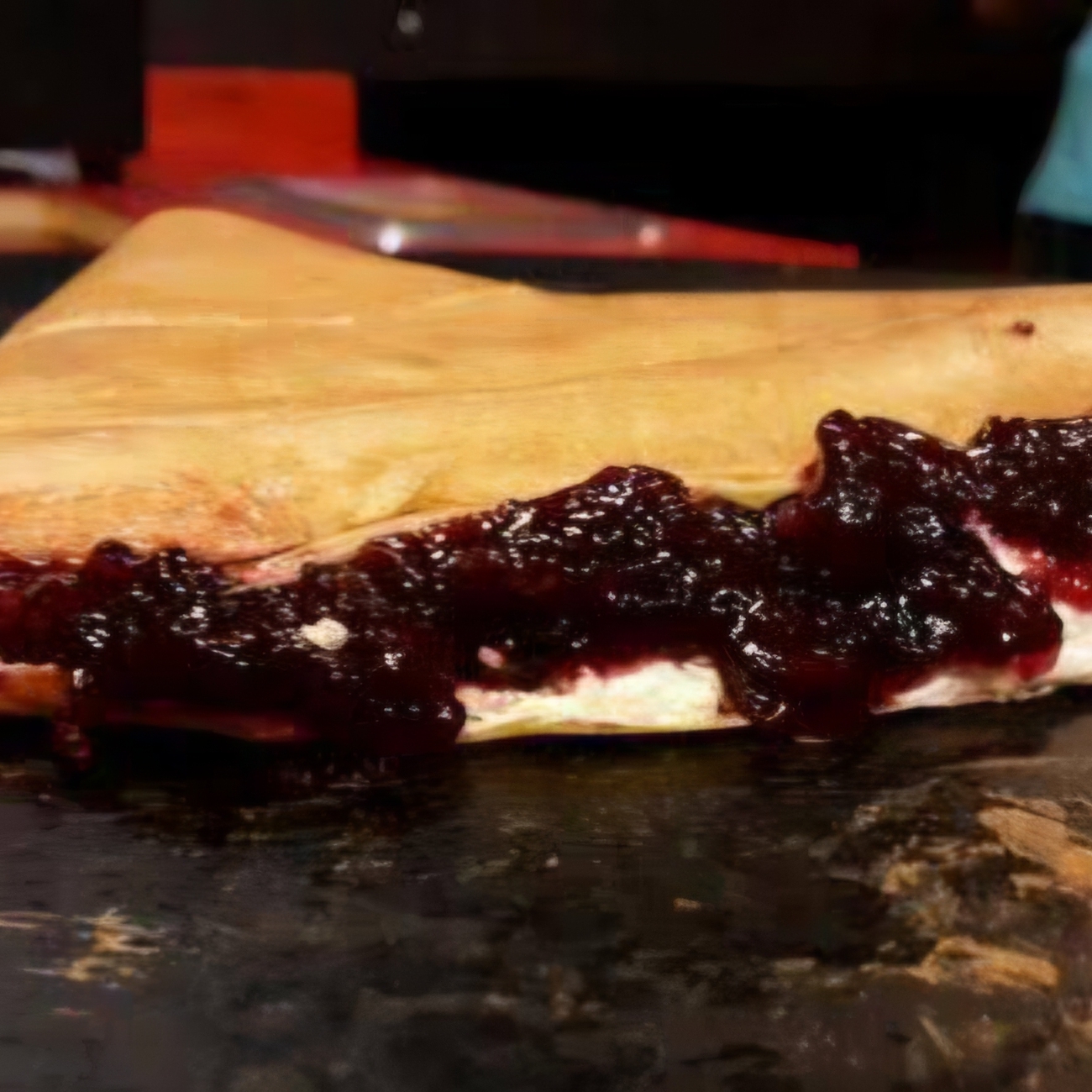 Crepa de Zarzamora y Queso Philadelphia