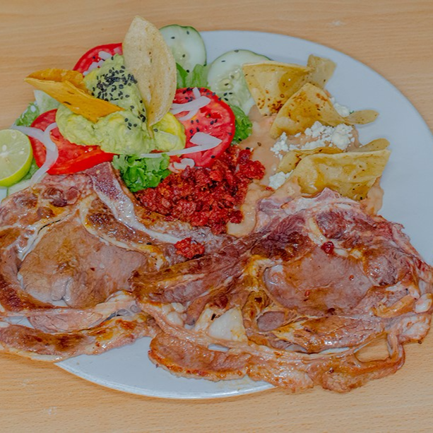 Plato de Chuleta de Res