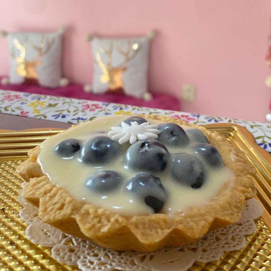 Tarta de moras con chocolate blanco