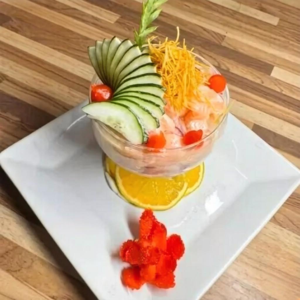 PEIXE Á ESCOLHA REFOGADO EM MOLHO ESPECIAL E CEBOLA ROXA. POTE 250ML.