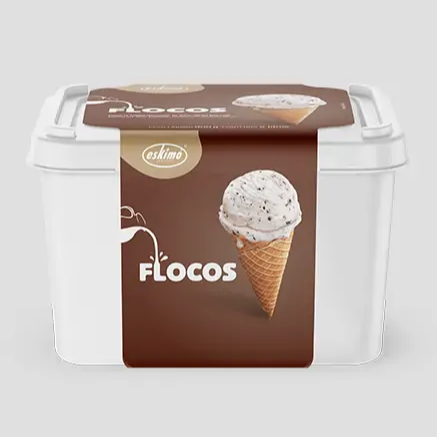 SORVETE SABOR ARTIFICIAL DE NATA, MESCLADO COM CHOCOLATE MEIO AMARGO. AROMATIZADO ARTIFICIALMENTE.