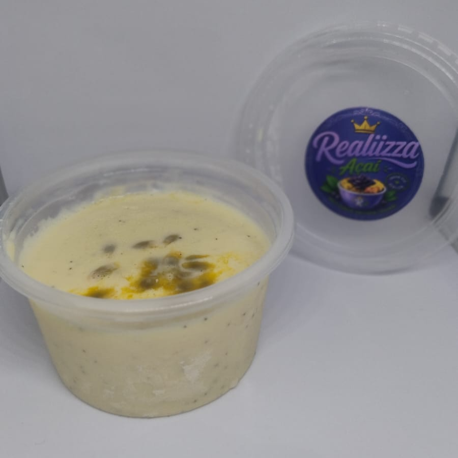 Mousse de Maracujá — 200 ml
Cremoso, leve e irresistivelmente saboroso! Nosso mousse de maracujá combina a doçura na medida certa com aquele toque azedinho e refrescante da fruta. Uma sobremesa deliciosa para finalizar o seu pedido com chave de ouro!