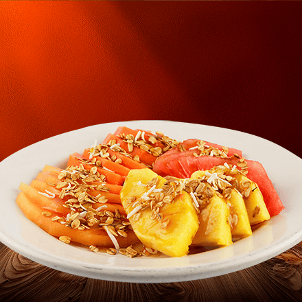 Plato De Frutas Con Miel, Granola Y Avena