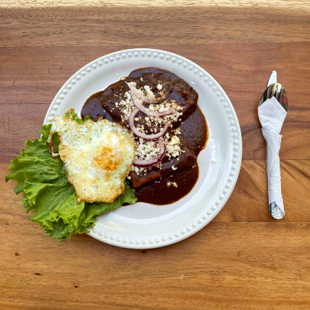 Enamoladas(Enchiladas de mole)