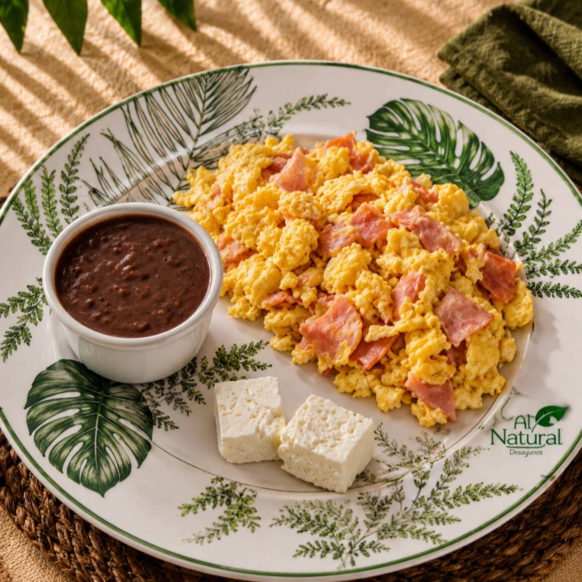 Huevos con jamón