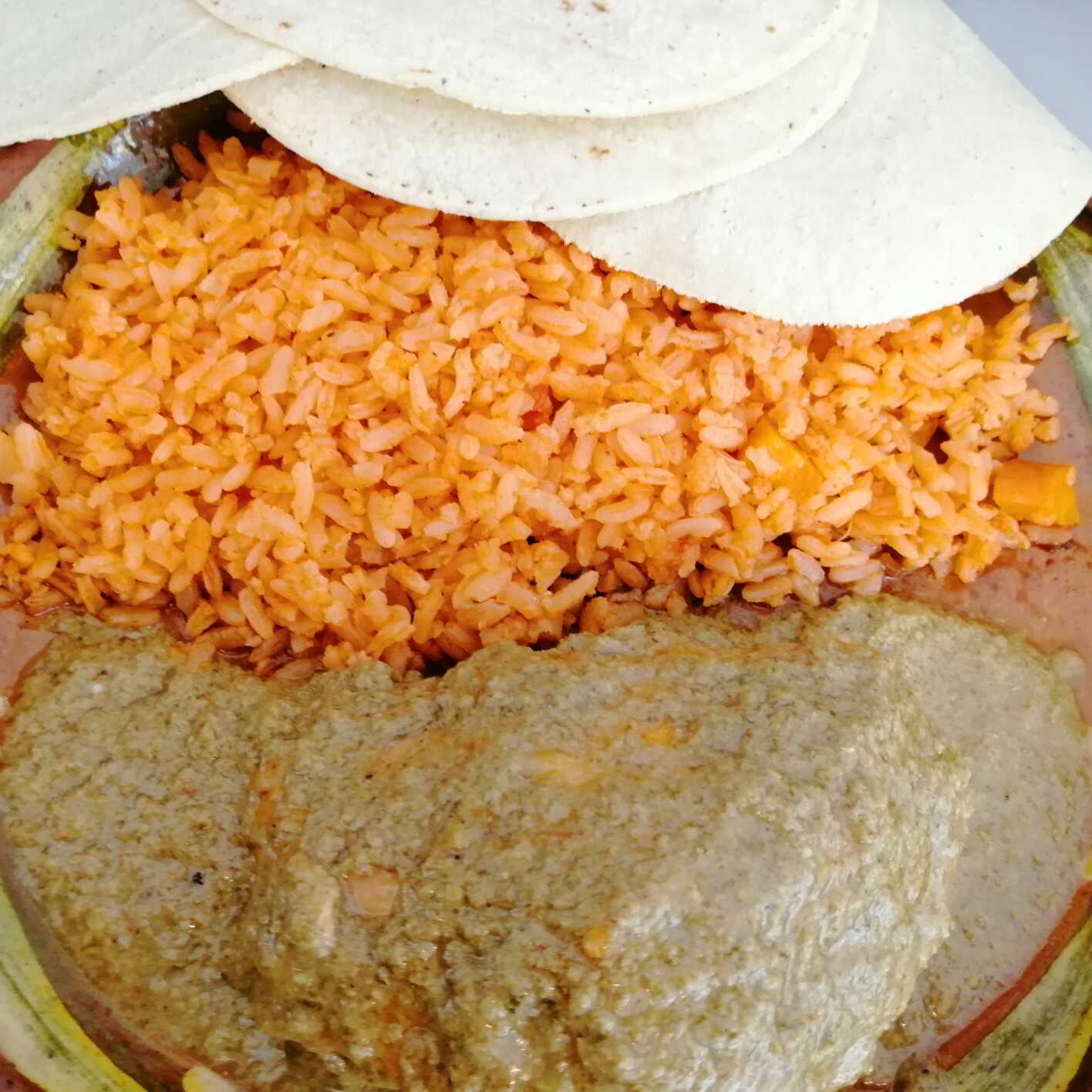 Taco Acorazado de Pollo Mole Verde
