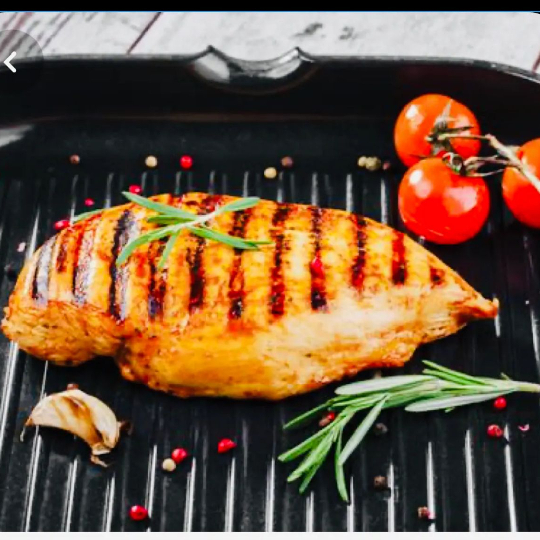 Acompanha: Arroz, feijão e farofa