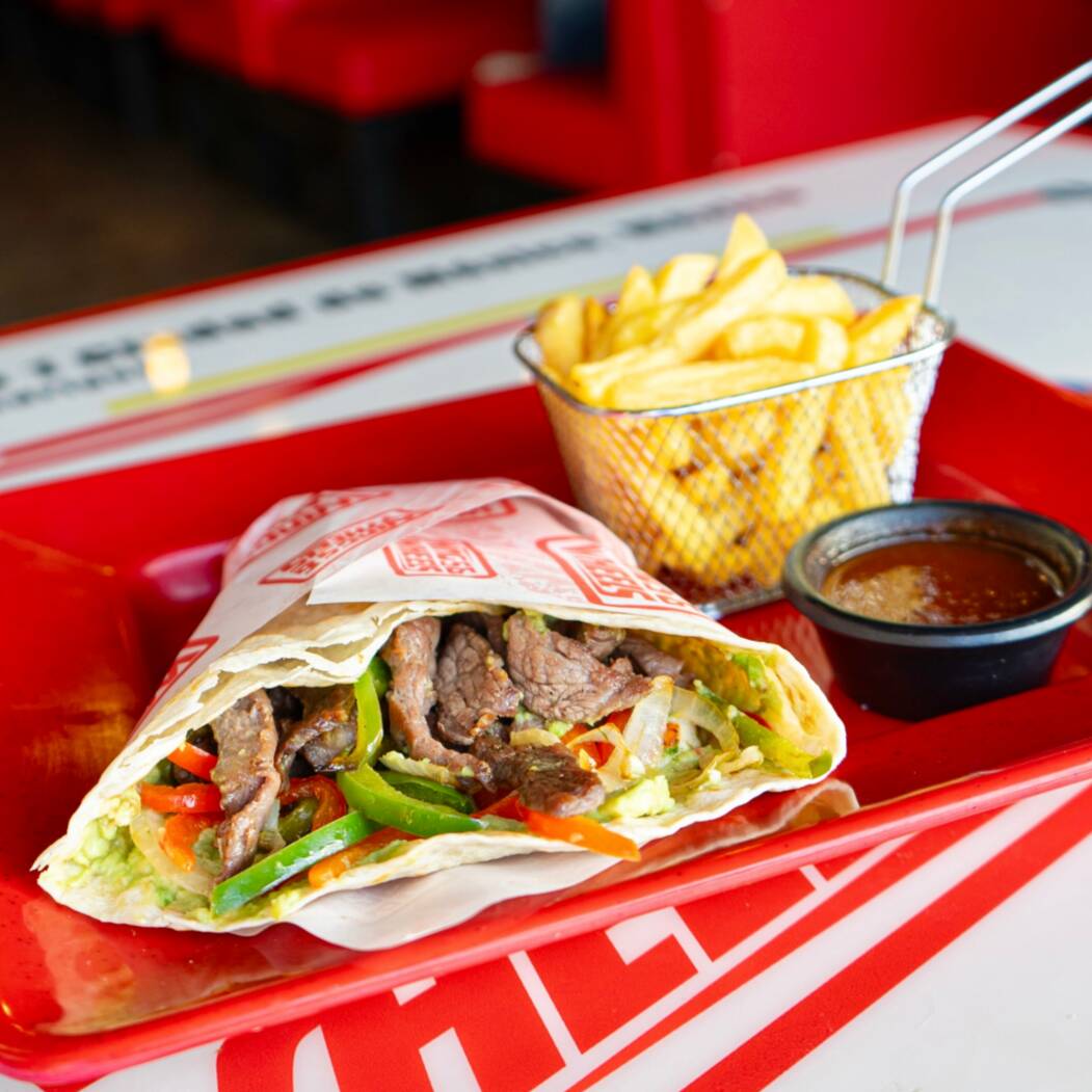 Burrito Deluxe de Arrachera con Guacamole 🔥