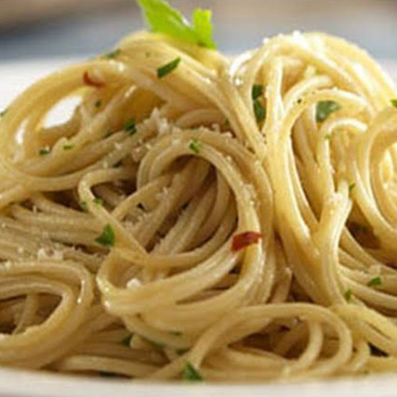 Pasta Ajo y Aceite