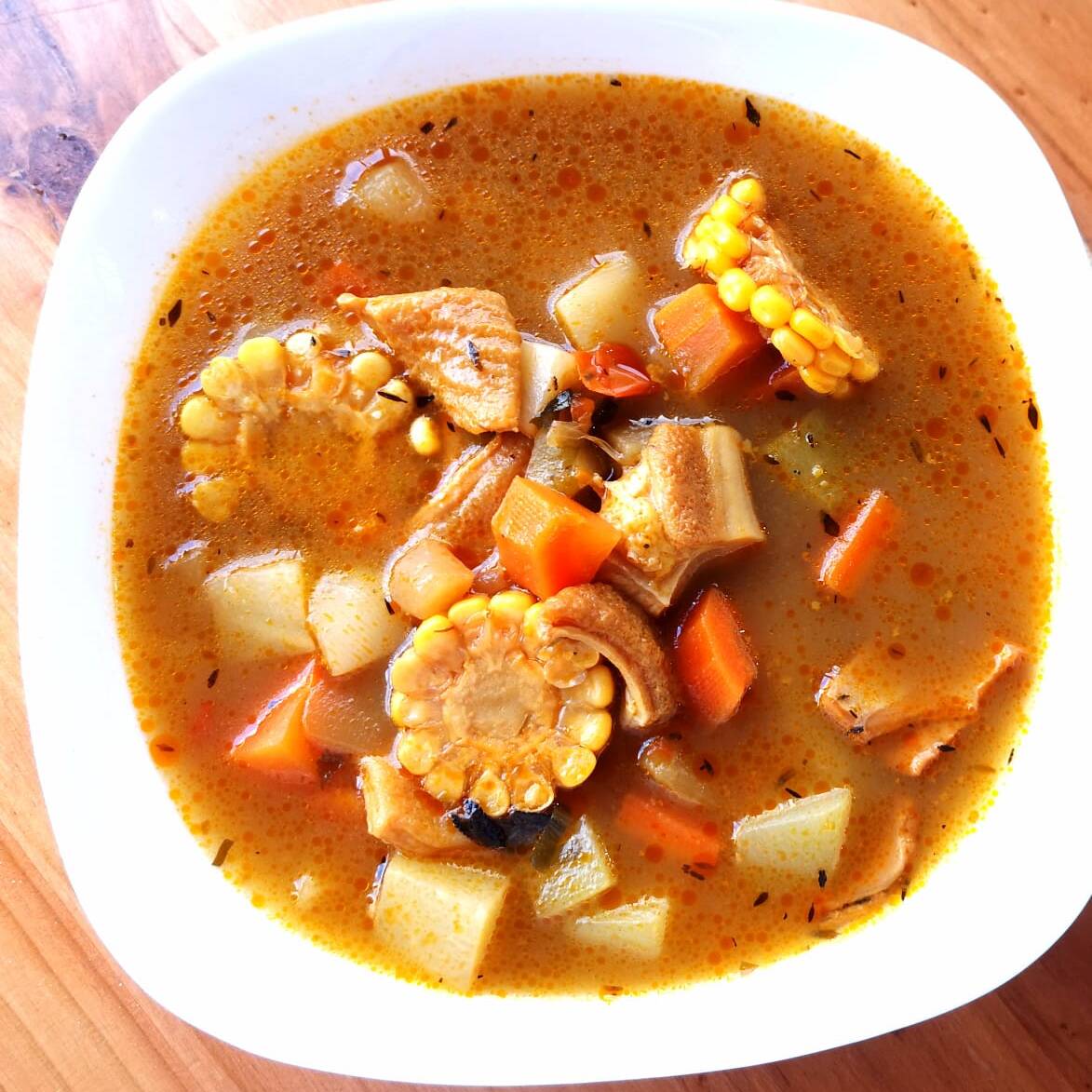 Sopa de Mondongo Grande + Arroz
