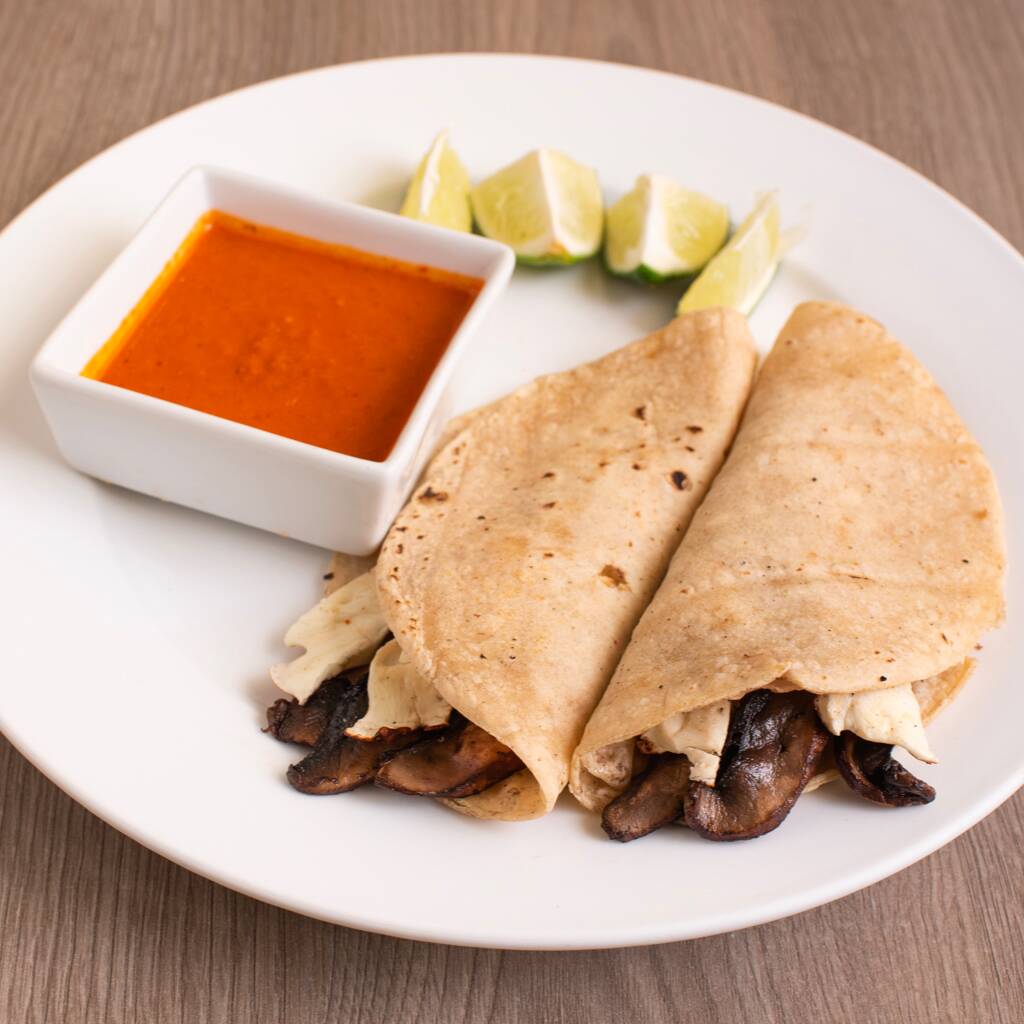 Quesadilla de Champiñones 2pzas