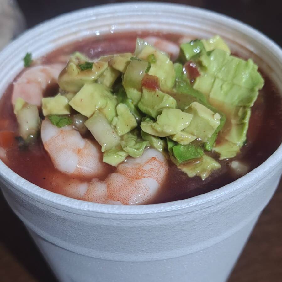 Medio Litro de Coctel de Camarón