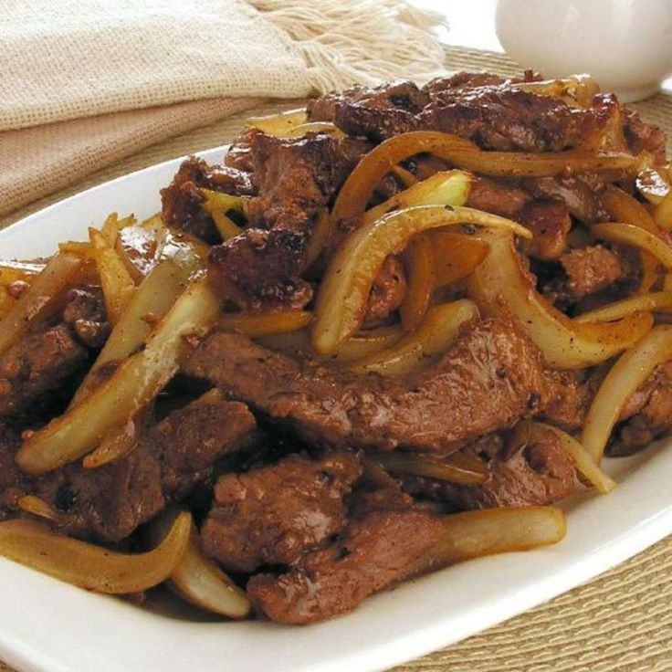 Carne em Cubos Na Chapa + Complementos