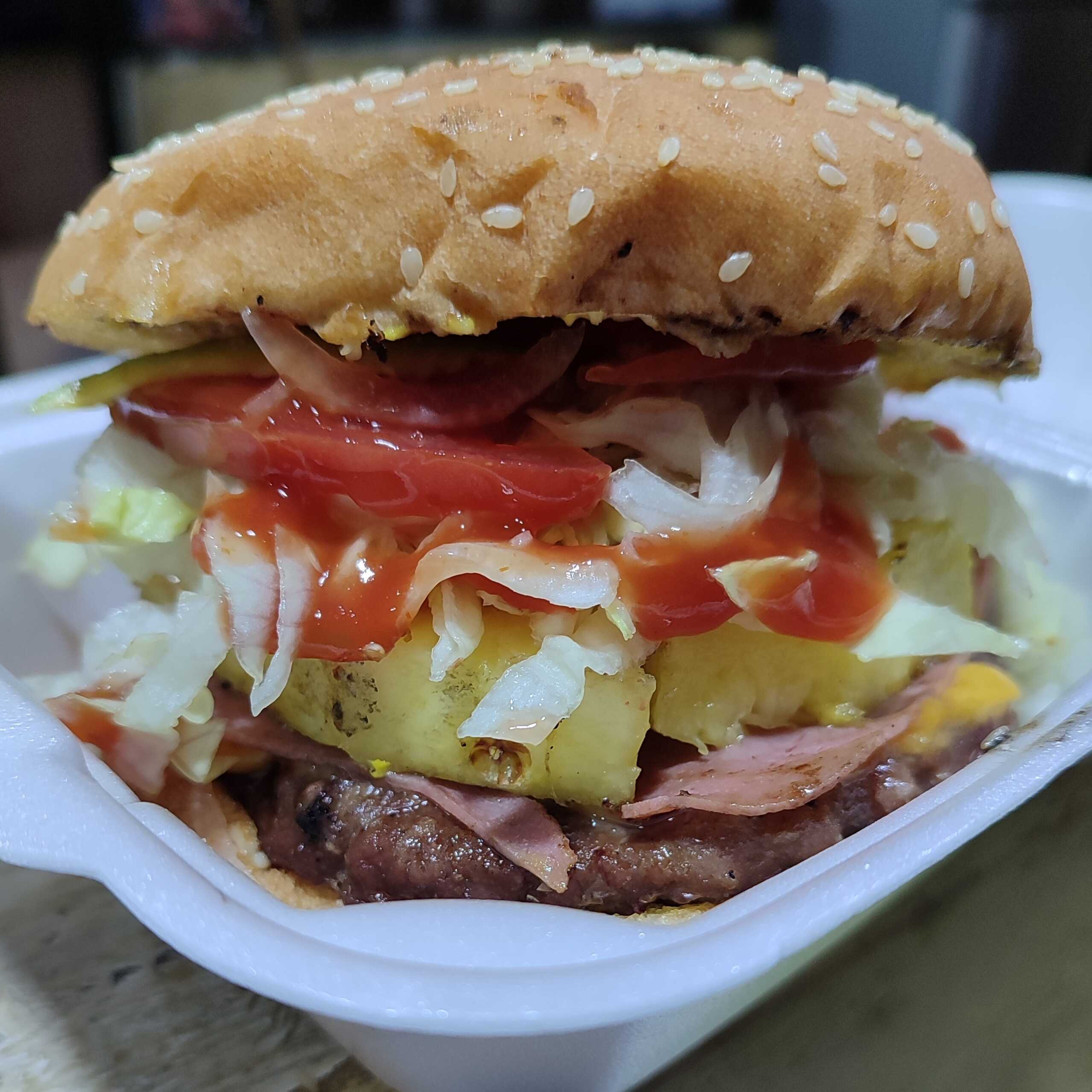 Hamburguesa Hawaiana