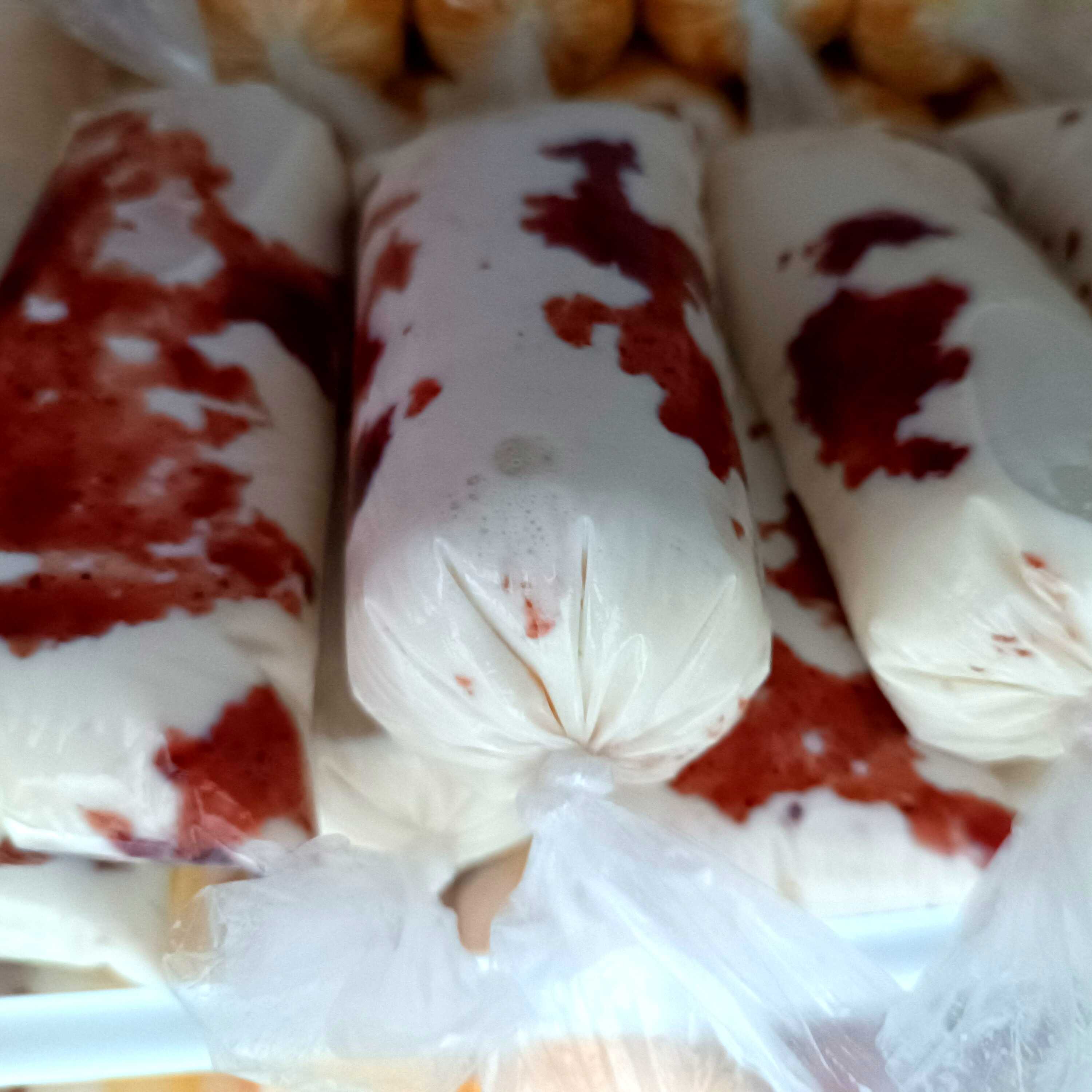 Saborin de Queso con Zarzamora