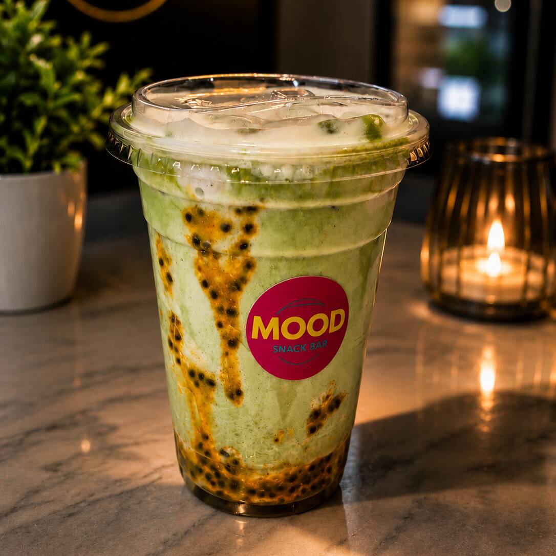 Pasion Fruit Matcha Latte