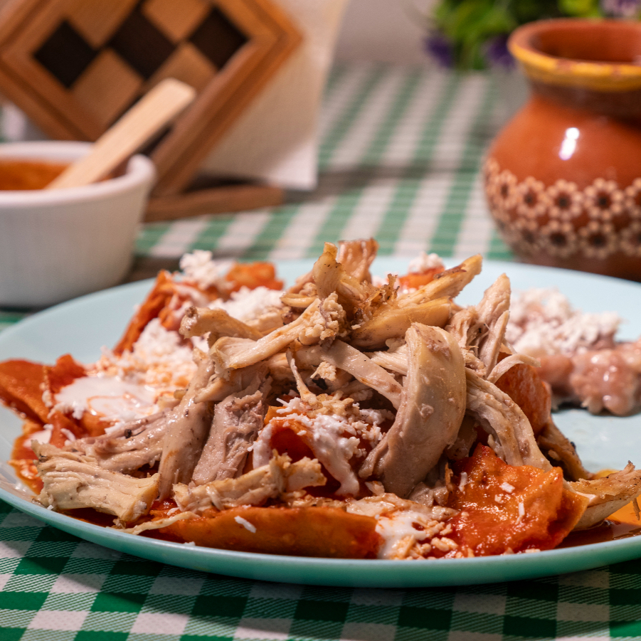Chilaquiles con Pollo