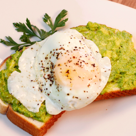 Huevo con Aguacate