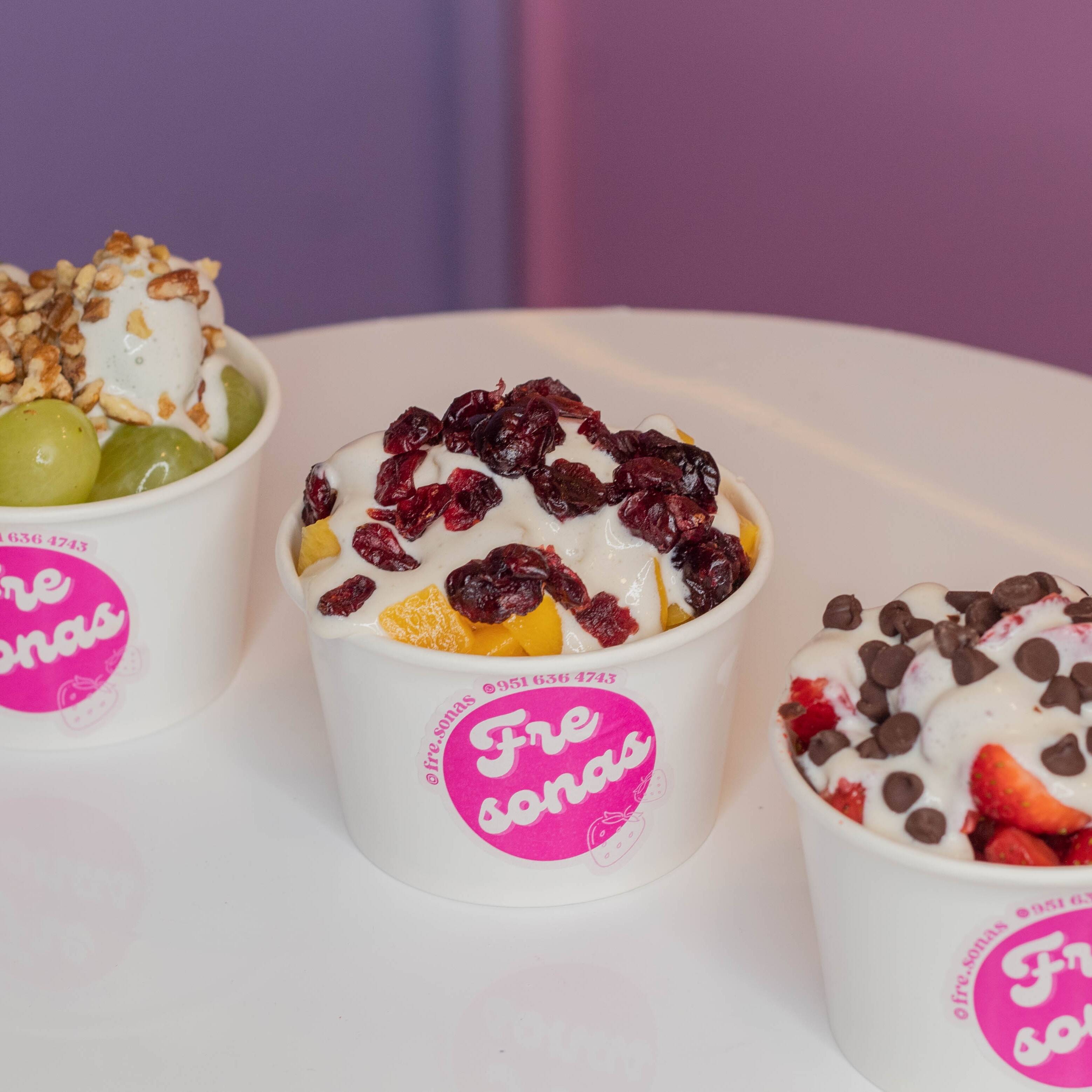 Mix Fresas y Duraznos con Crema 10 Oz