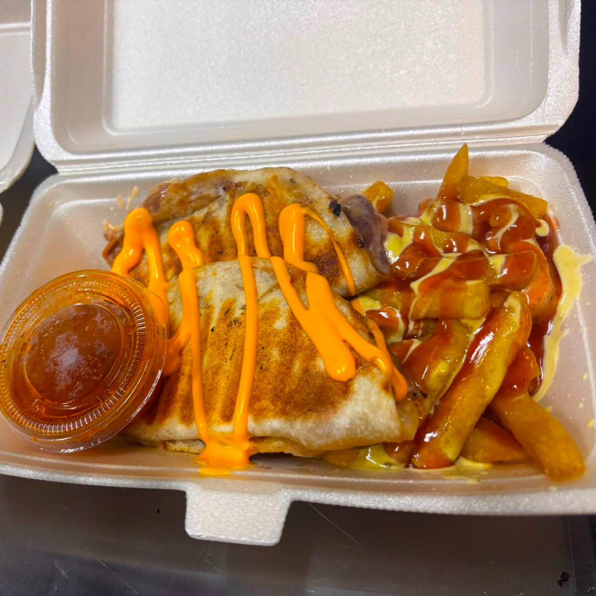 Quesadilla Mechada